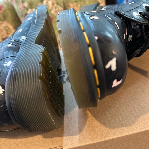 Dr Martens Women’s 6 1460 NIB! - Picture 2 of 10